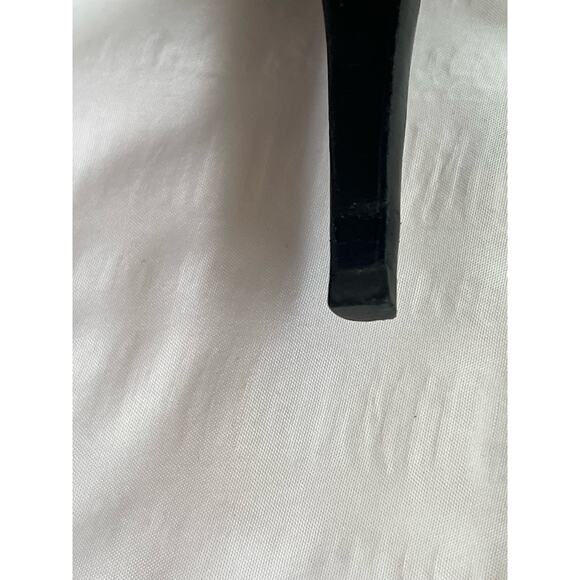 Stuart Weitzman heels - Picture 8 of 10